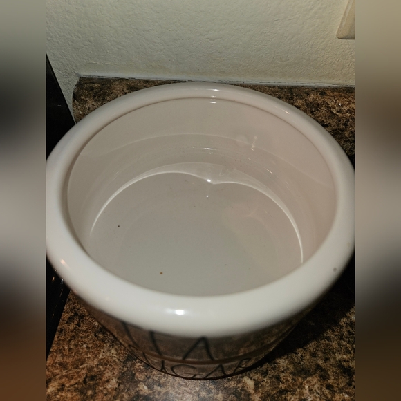 Canister - Picture 3 of 5